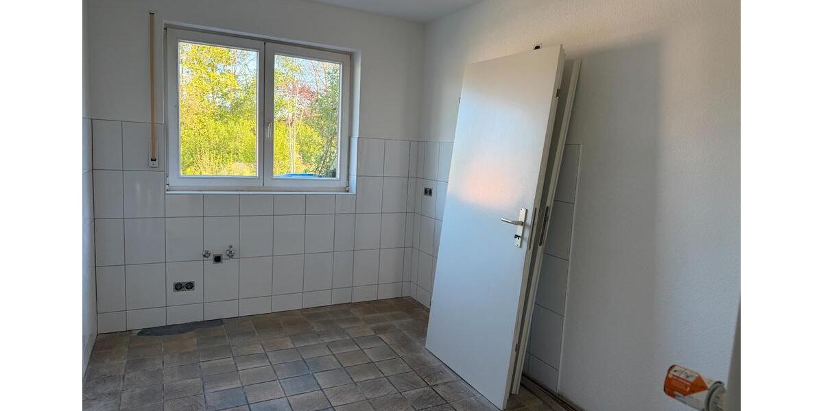 Doppelhaushälfte Bergisch Gladbach Paffrath - 5 Zimmer, 195 m&sup2;, 2.400&euro; | Angebot:26322264