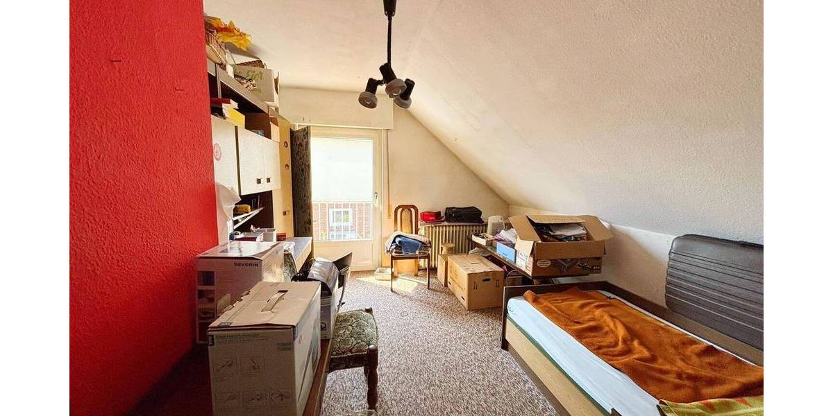 Ländliches Einfamilienhaus im Dornröschenschlaf 4 zimmer