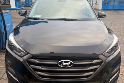 Hyundai TUCSON 71.000 km 13.390 &euro; Köln 50668