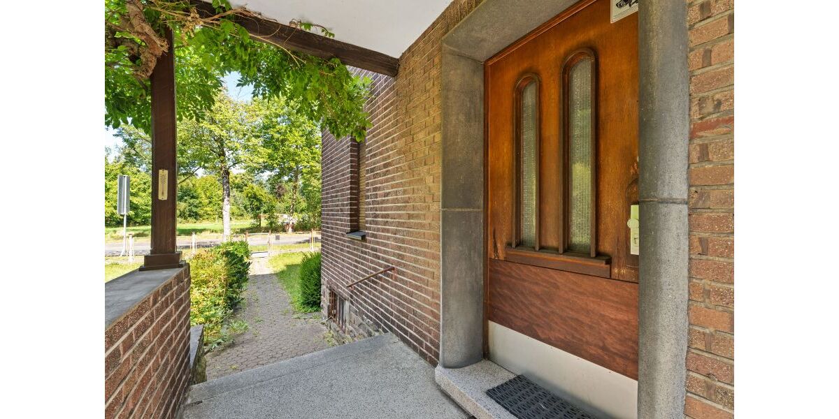 Provisionsfrei* Zweifamilienhaus mit Potential - Zweifamilienhaus Köln Höhenberg | Angebot:27353238
