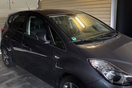 Hyundai ix20 120.000 km 7.100 &euro; Bergisch Gladbach 51467