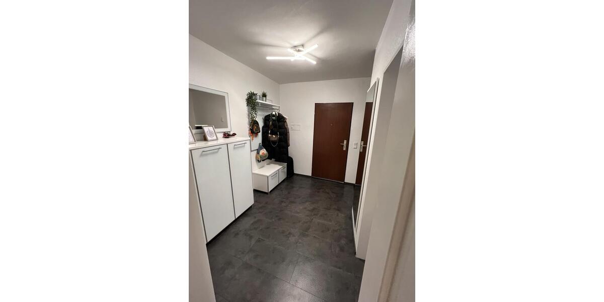 Etagenwohnung Grevenbroich - 3 Zimmer, 78 m&sup2;, 199.000&euro; | Angebot:26869303