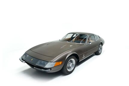 Ferrari 365 94.350 km 749.000 &euro; Kerpen 50171