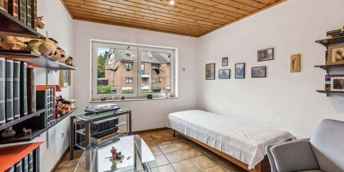 Einfamilienhaus Grevenbroich / Kapellen Kapellen - 5 Zimmer, 216 m&sup2;, 750.000&euro; | Angebot:25358055