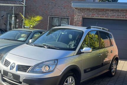 Renault Scenic 149.500 km 2.999 &euro; Solingen 42651