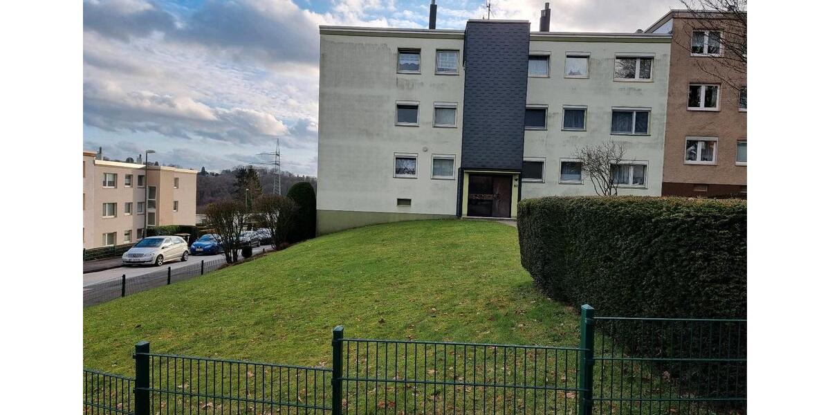 Etagenwohnung Remscheid Reinshagen - 4 Zimmer, 84 m&sup2;, 180.000&euro; | Angebot:24980634