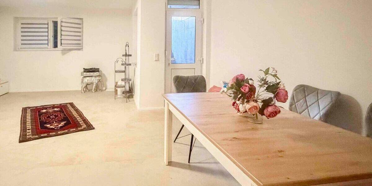 Reihenmittelhaus Köln Blumenberg - 7 Zimmer, 194 m&sup2;, 640.000&euro; | Angebot:26699570
