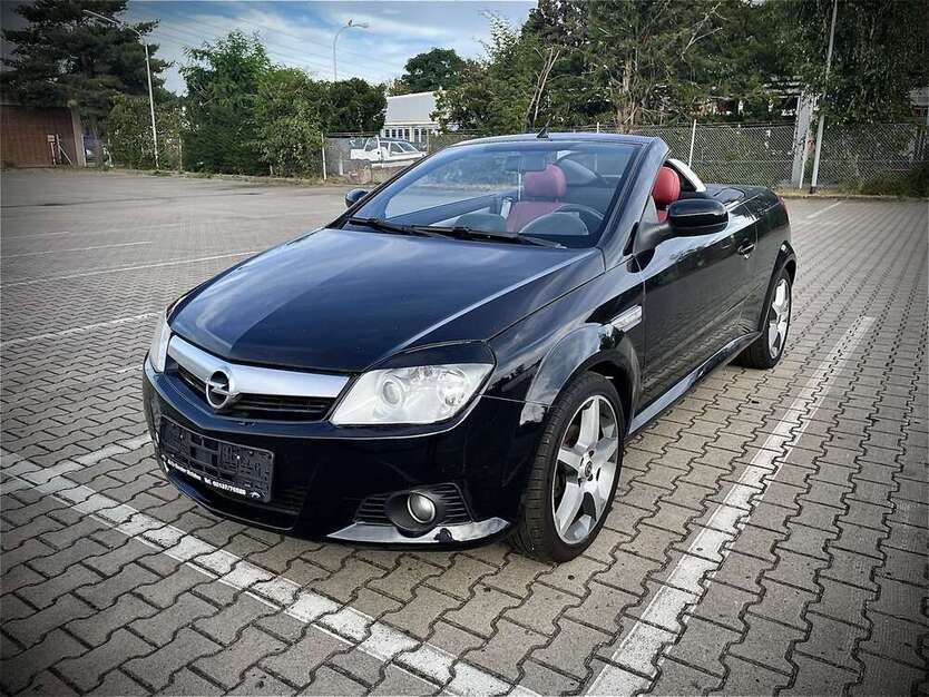 Opel Tigra 141.000 km 3.200 € Neuss 41472