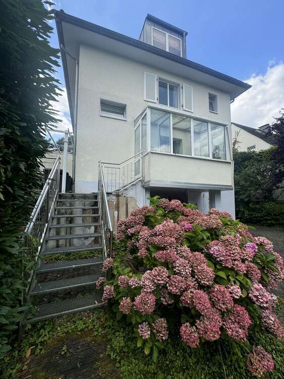 Haus zum Kaufen in Köln 1.199.000 € 169 m²