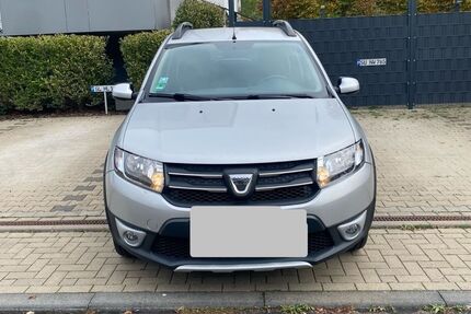Dacia Sandero 99.500 km 5.800 € Köln 51107
