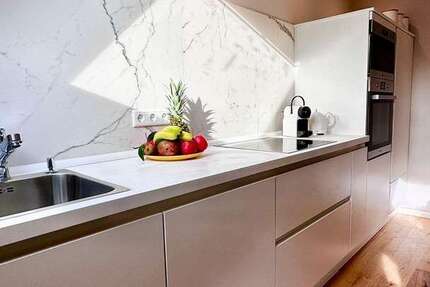 Wohnung Düsseldorf Friedrichstadt - 4 Zimmer, 71 m&sup2;, 1.400&euro; | Angebot:26901411