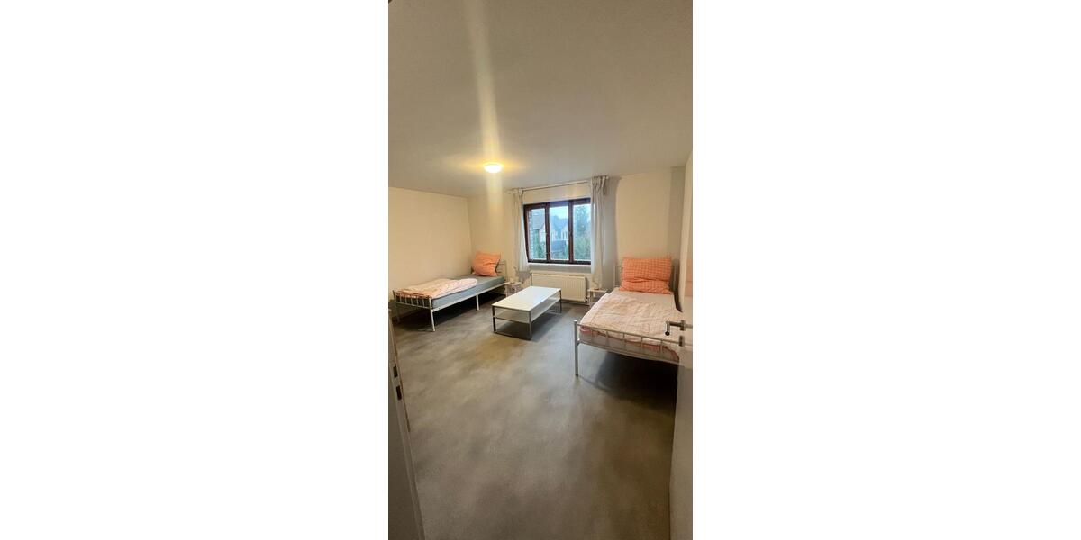 Etagenwohnung Niederkassel - 5 Zimmer, 1.580&euro; | Angebot:22322486
