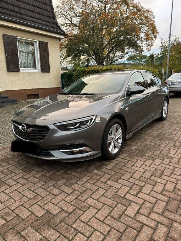 Opel Insignia 114.000 km 14.499 € Hilden 40724