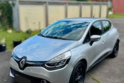 Renault Clio 86.255 km 6.199 &euro; Köln 51061