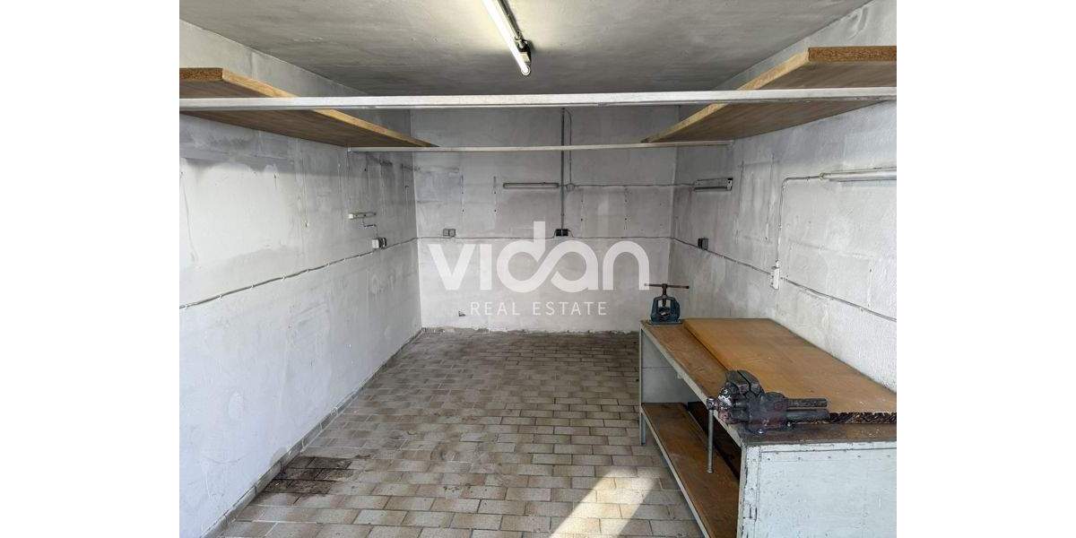 Etagenwohnung Erftstadt Lechenich - 3 Zimmer, 96 m&sup2;, 299.000&euro; | Angebot:25423397