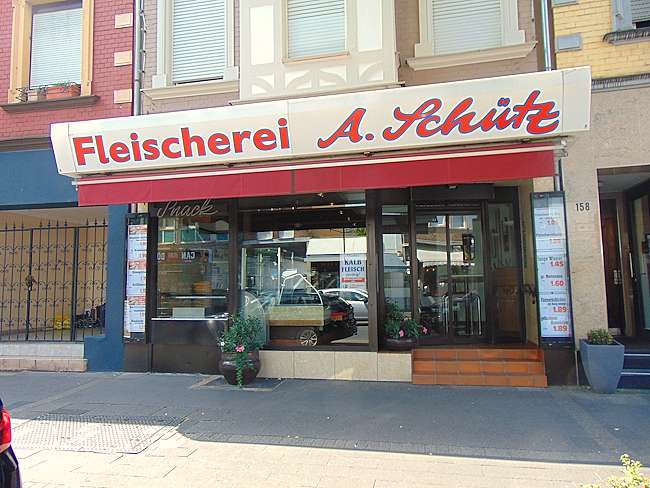 Einzelhandel in Kerpen 1.400 € 86 m² zimmer