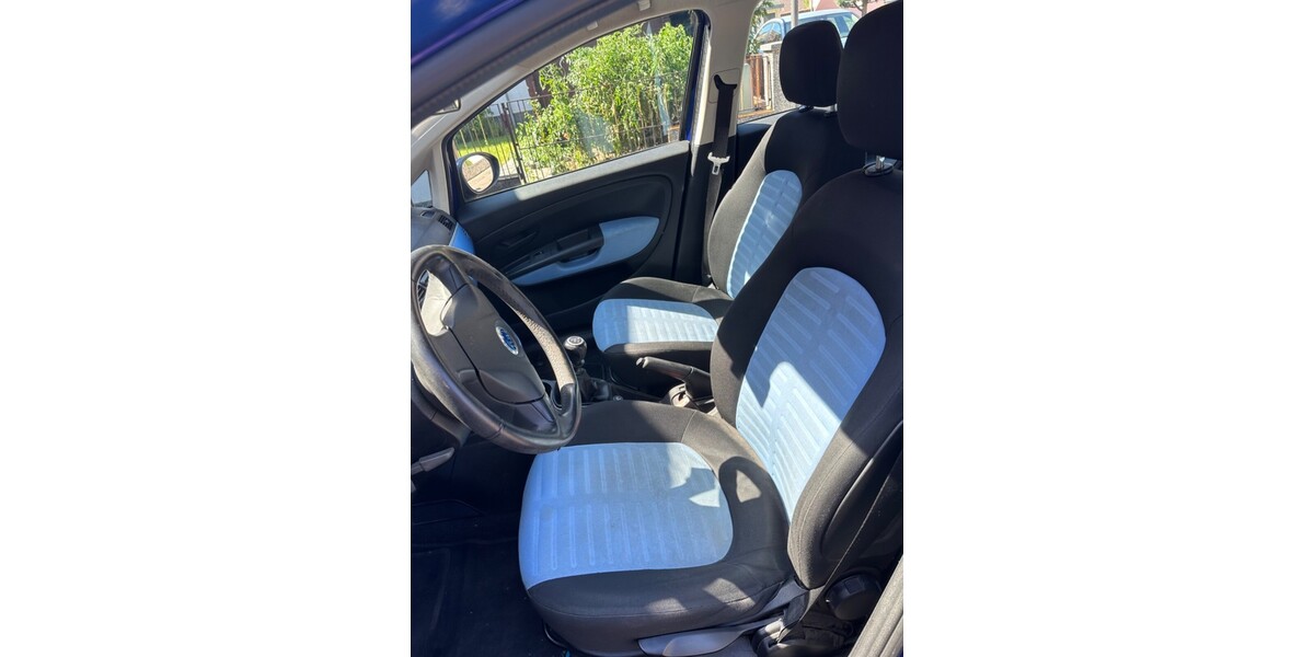 Fiat Grande Punto 120.000 km 3.300 &euro; Brühl 50321