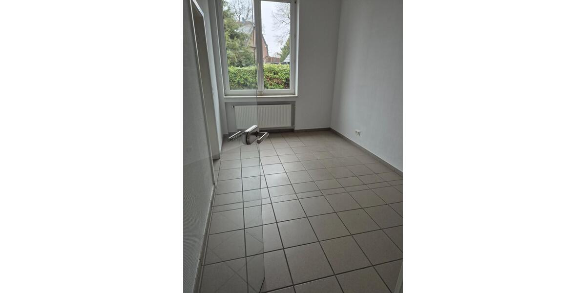 Büro- Praxisraum mit Parkplatz in Bergheim-Büsdorf zimmer
