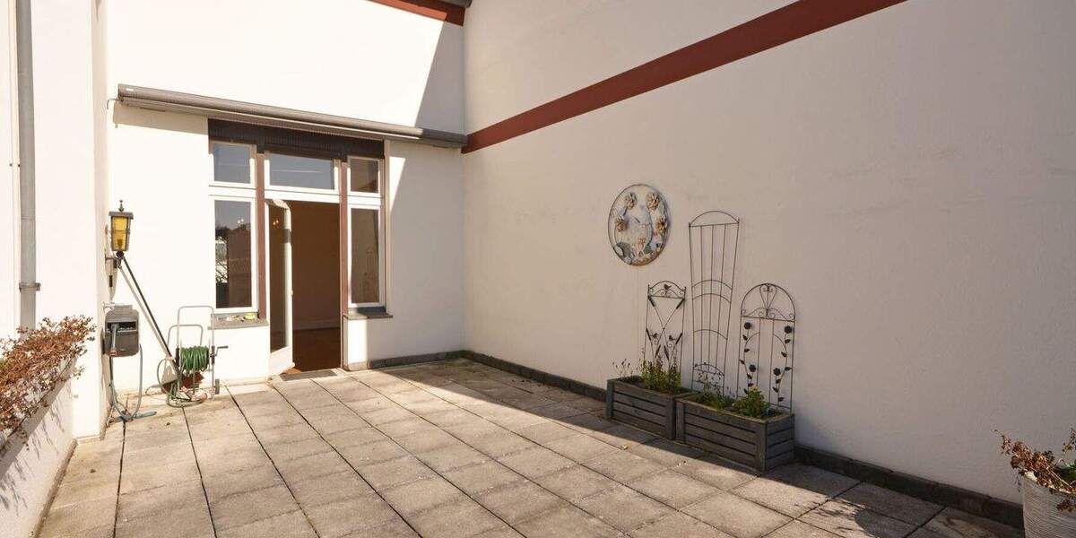Einfamilienhaus Brühl - 7 Zimmer, 210 m&sup2;, 948.000&euro; | Angebot:25709846