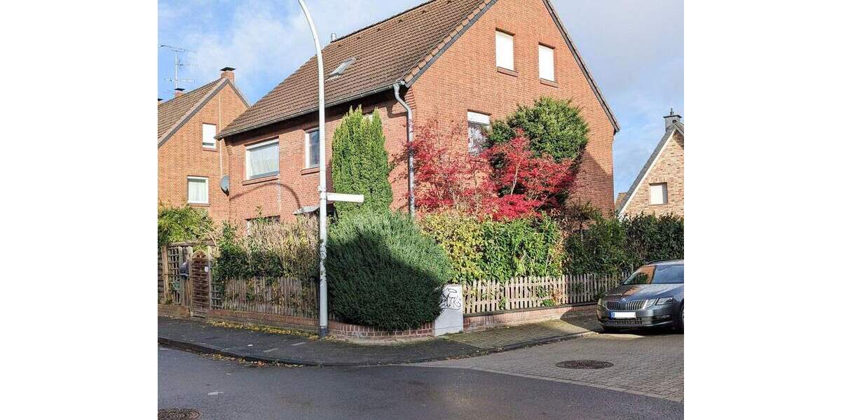 Einfamilienhaus Grevenbroich Orken - 7 Zimmer, 188 m&sup2;, 469.000&euro; | Angebot:23161784