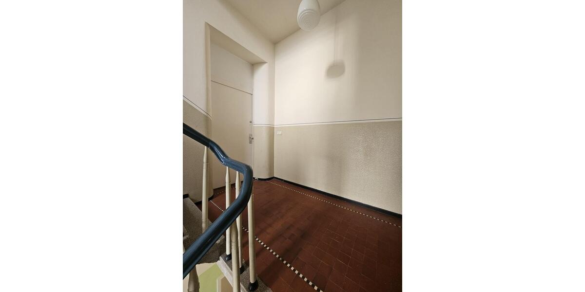 Etagenwohnung Leverkusen - 4 Zimmer, 150 m&sup2;, 1.395&euro; | Angebot:26357528