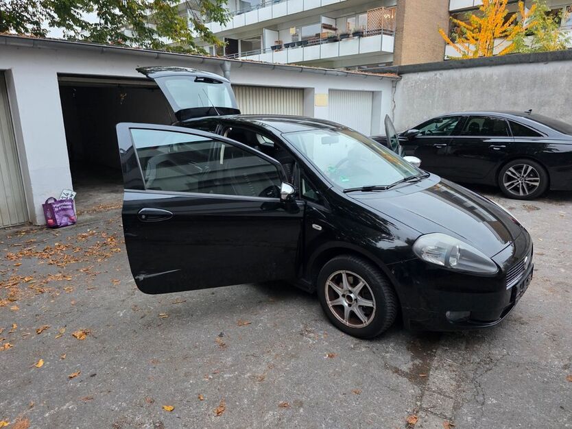 Fiat Punto 222.000 km 1.100 € Ratingen 40885