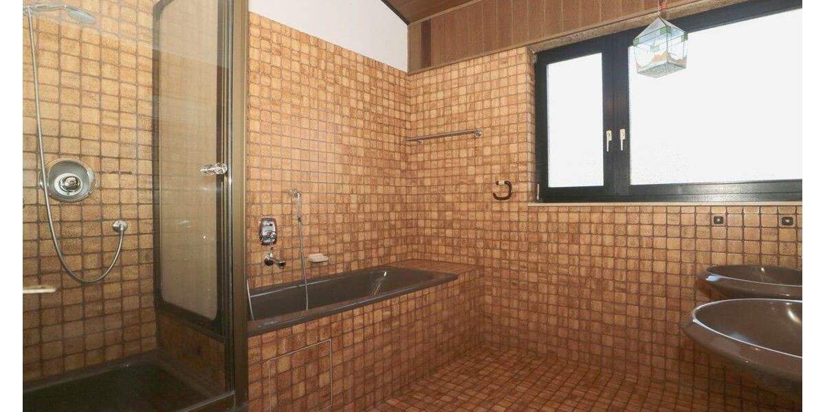 Reihenmittelhaus Dormagen / Hackenbroich Hackenbroich - 5 Zimmer, 141 m&sup2;, 365.000&euro; | Angebot:25277809