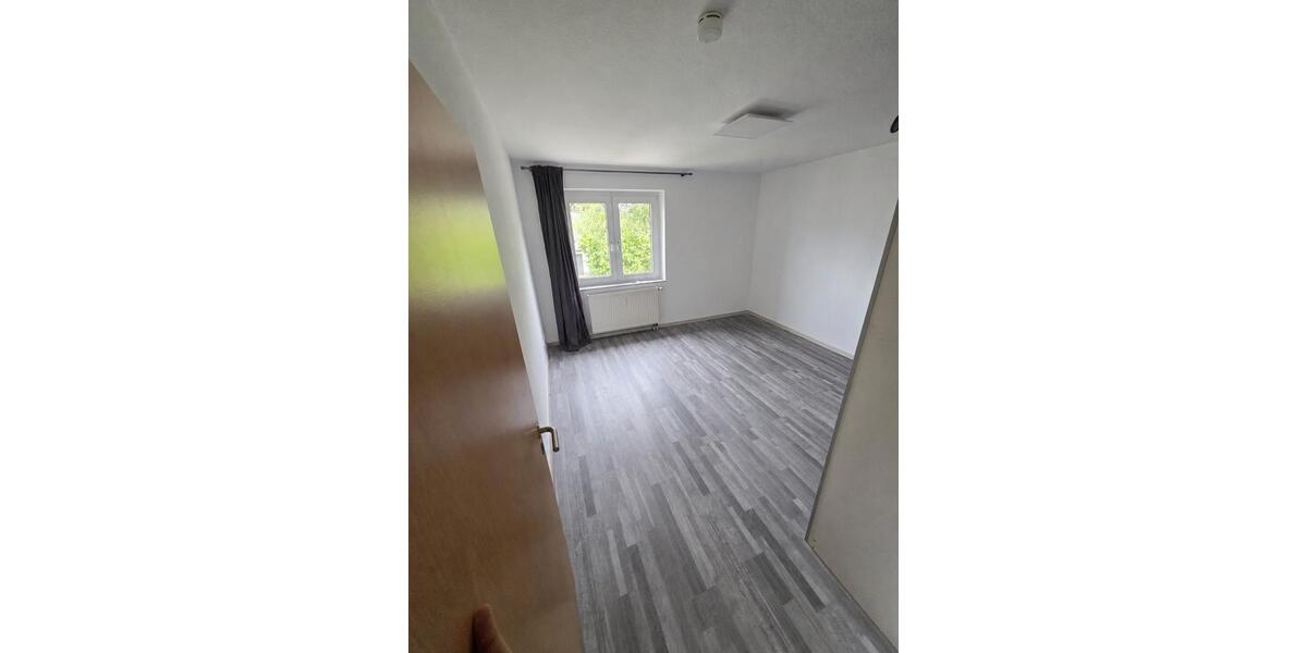 Etagenwohnung Remscheid - 3 Zimmer, 64 m&sup2;, 149.000&euro; | Angebot:26819161