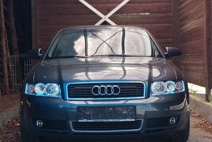 Audi A4 112.000 km 3.100 &euro; Rösrath 51503