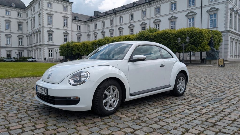 VW Beetle 86.500 km 9.990 &euro; Bergisch Gladbach 51429