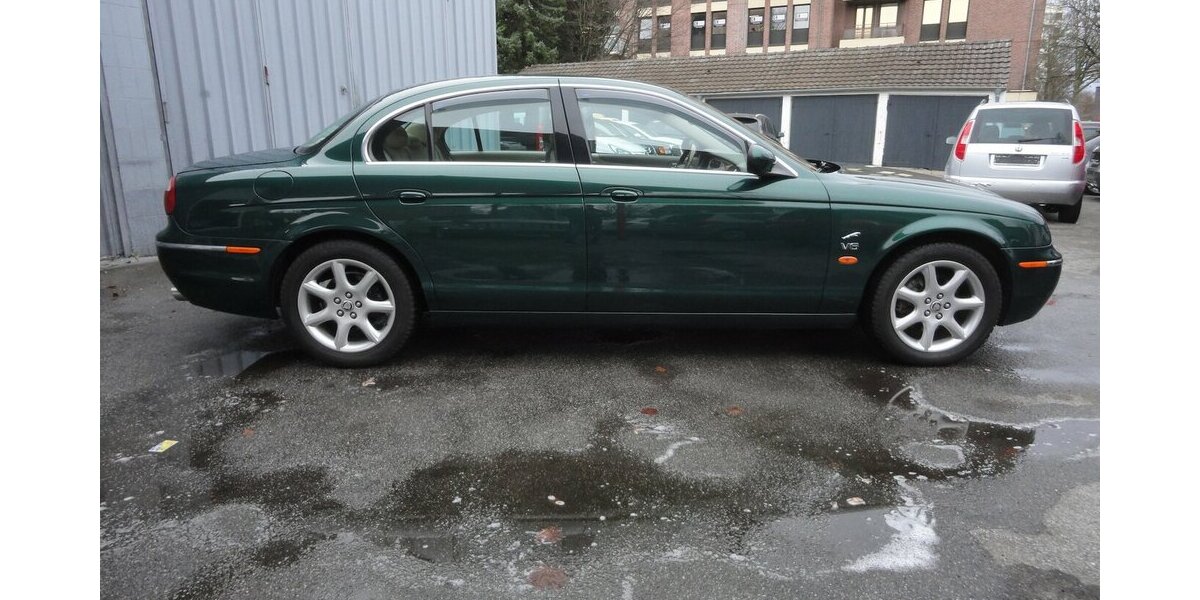 Jaguar S-Type 3.0 V6 Executive Autom Leder Navi Xenon 114.000 km 9.999 € Neuss 41462