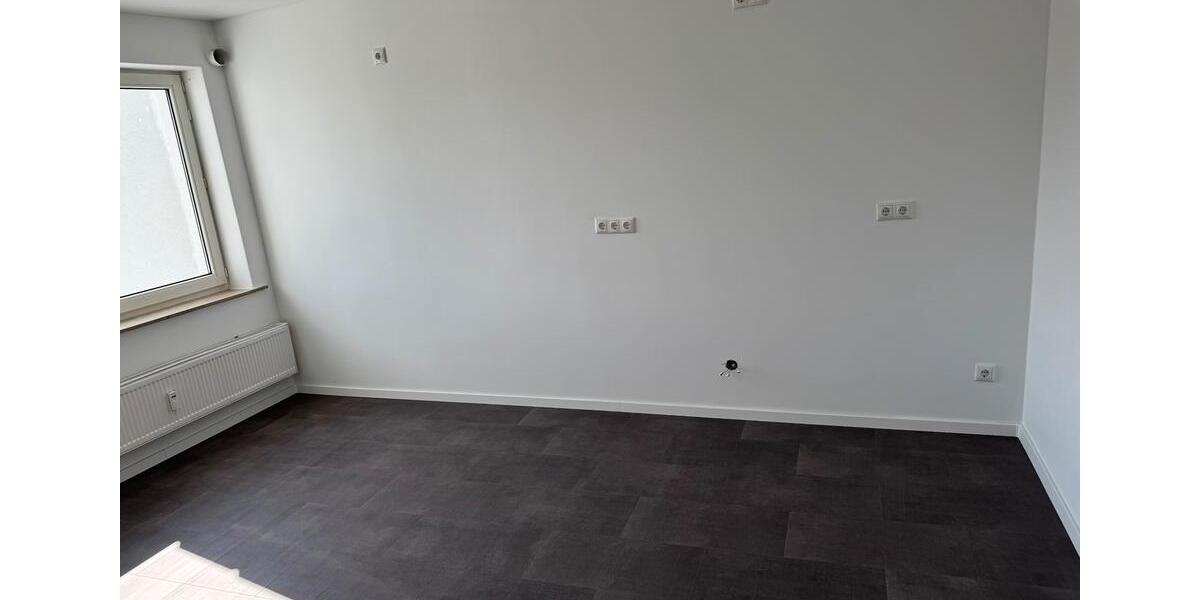 Maisonettenwohnung Bergisch Gladbach Gronau - 6 Zimmer, 120 m&sup2;, 1.600&euro; | Angebot:26532292