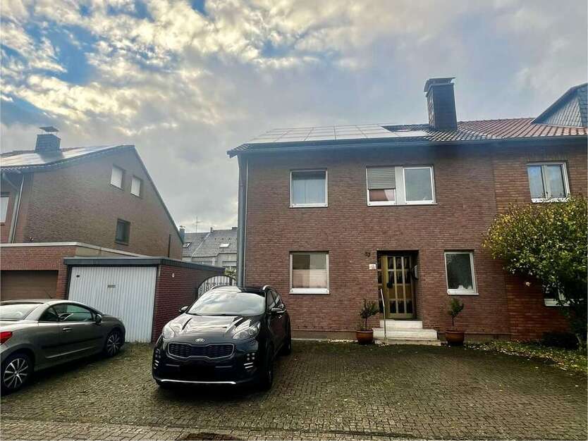 Haus zum Kaufen in Köln 599.000 € 119 m²