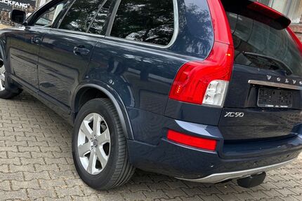 Volvo XC90 267.264 km 8.888 &euro; Köln 51069