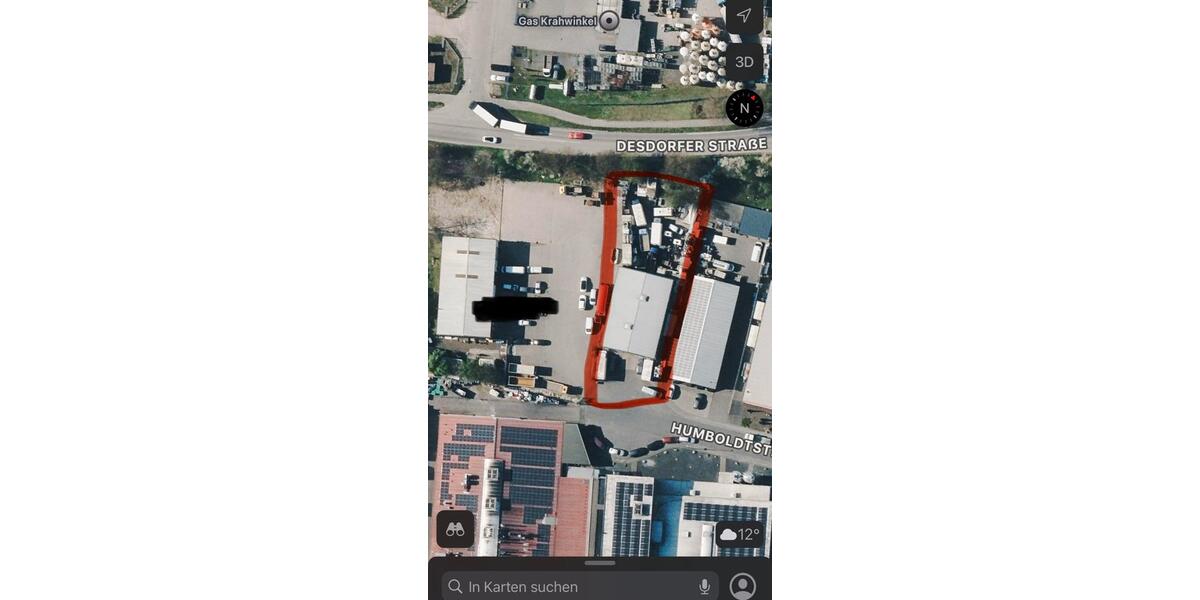 Halle mit LKW Grube und Sozialräume Büros zimmer