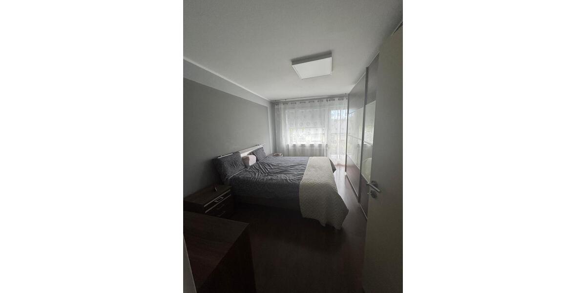 Reihenmittelhaus mit Keller in Niederkassel 5 zimmer