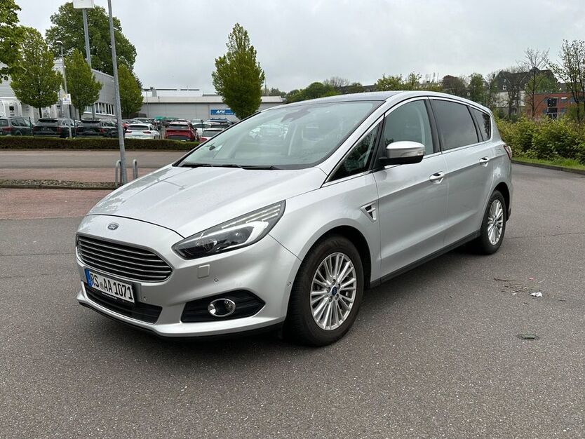 Ford S-Max 161.000 km 15.300 € Remscheid 42853