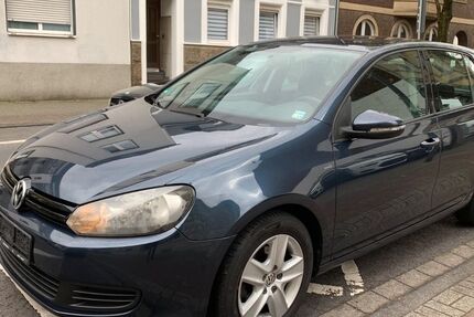 VW Golf 124.000 km 3.999 &euro; Bergisch Gladbach 51465