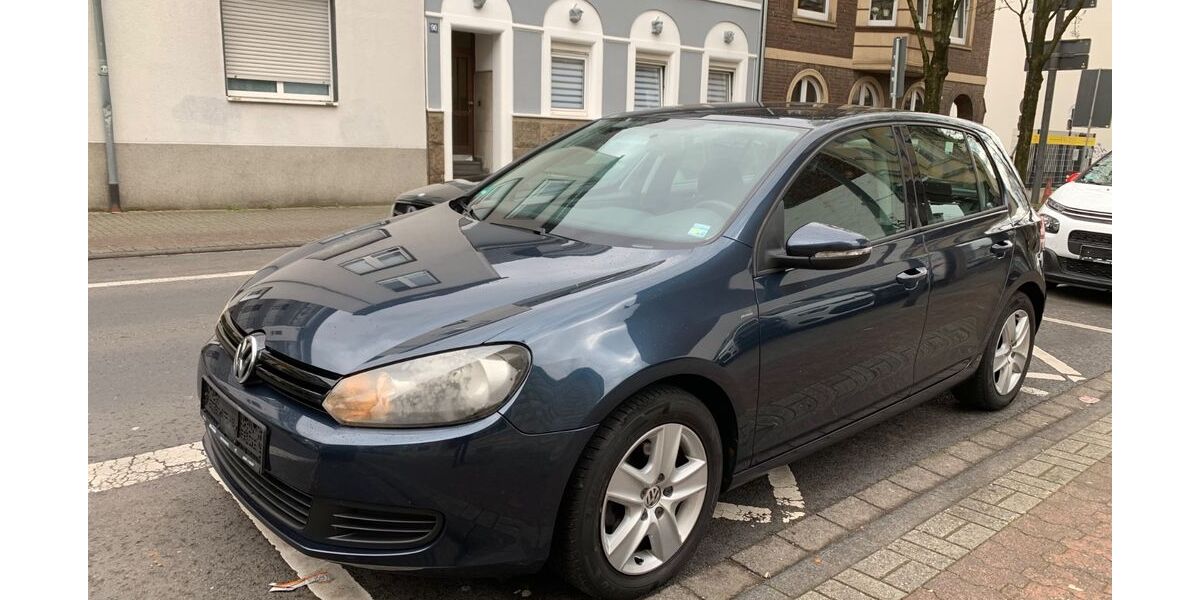 VW Golf 124.000 km 3.999 &euro; Bergisch Gladbach 51465