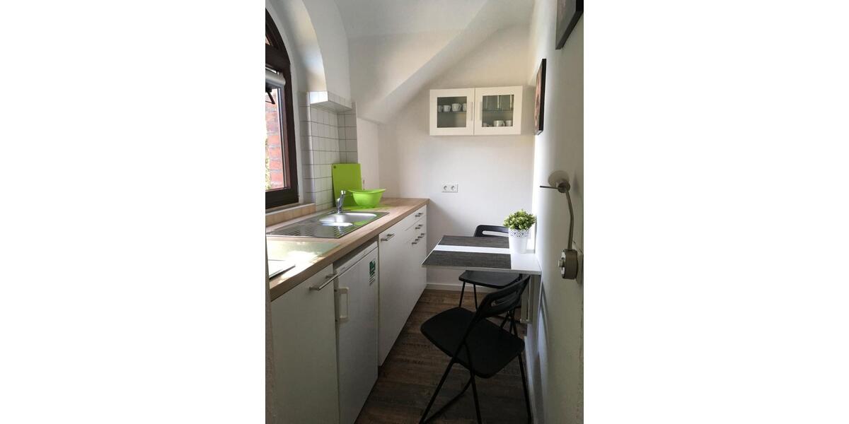 Dachgeschoßwohnung Hilden Forstbach - 2 Zimmer, 32 m&sup2;, 580&euro; | Angebot:26233334