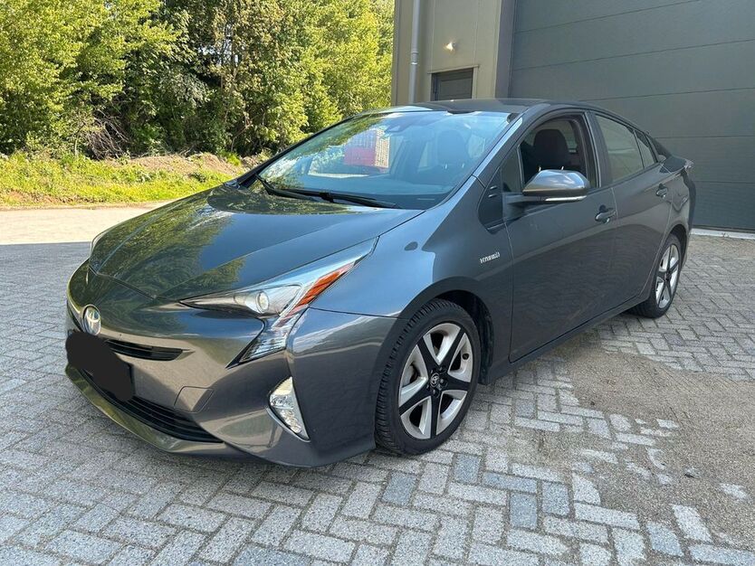 Toyota Prius 150.000 km 13.750 € Brühl 50321