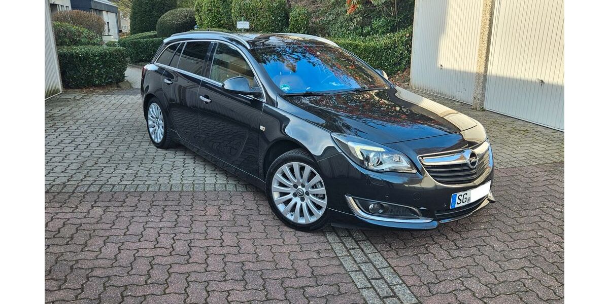 Opel Insignia 196.000 km 8.000 &euro; Solingen 42651