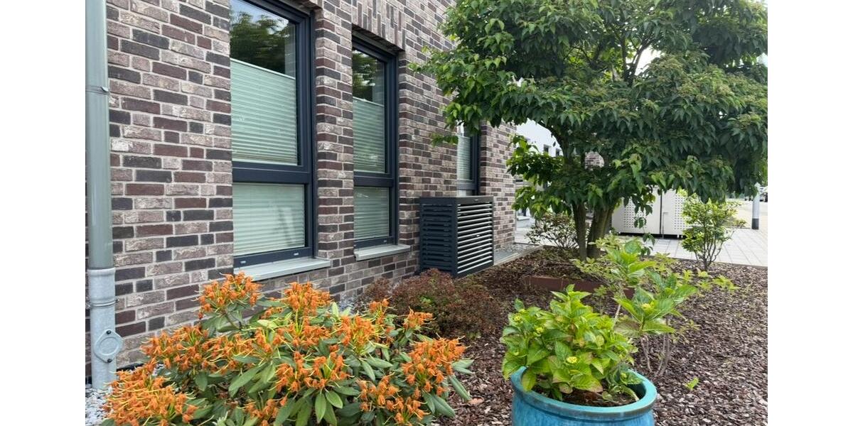 Moderne, barrierefreie EG-Wohnung mit Garten, EBK & Doppelgarage 3 zimmer