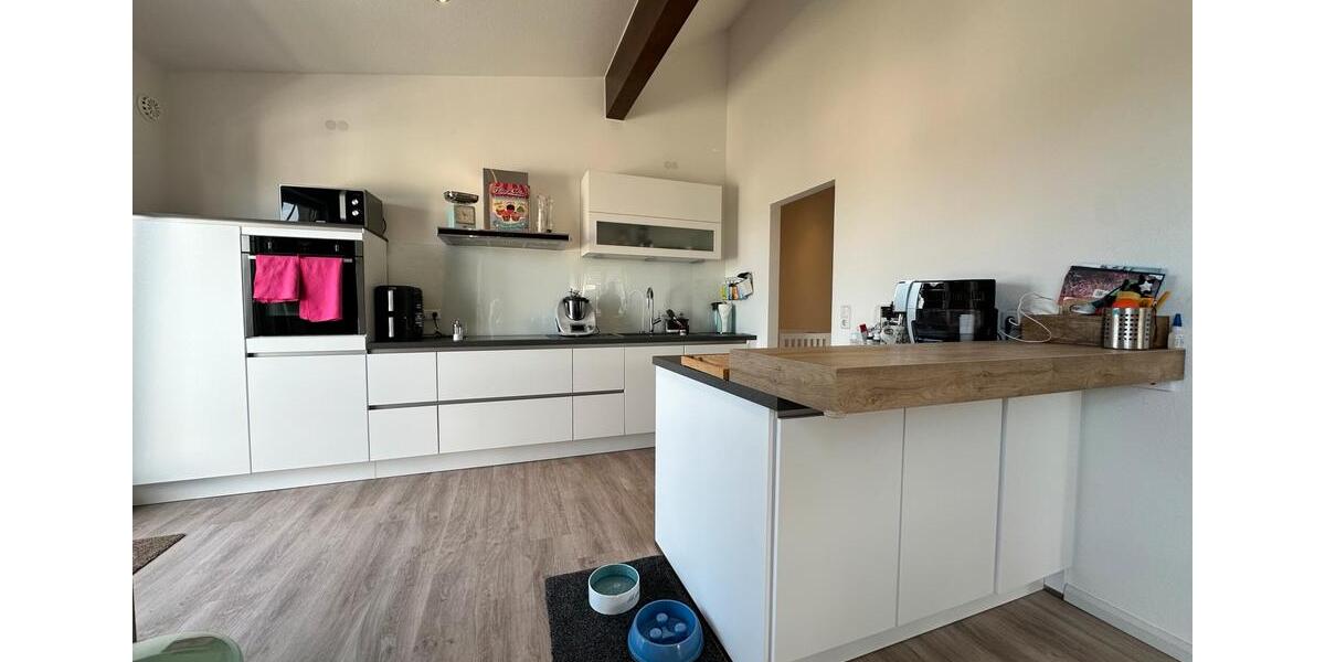 Dachgeschoßwohnung Solingen Burg - 4 Zimmer, 134 m&sup2;, 390.000&euro; | Angebot:27059303