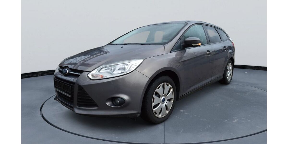 Ford Focus 180.000 km 2.750 &euro; Bergisch Gladbach 51469