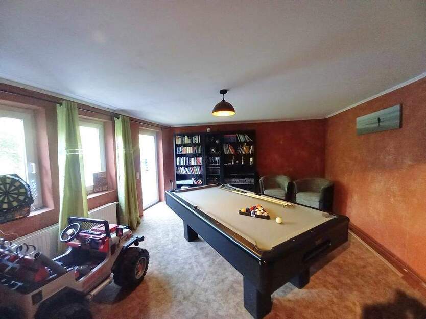 CITYHOUSE: Schöne Doppelhaushälfte mit großem Garten, Hobbyraum Souterrain, Keller, Terrasse 4 zimmer