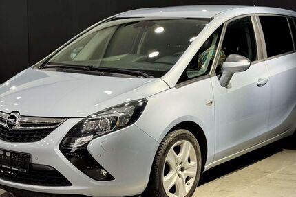 Opel Zafira Tourer 100.750 km 8.950 &euro; Pulheim 50259