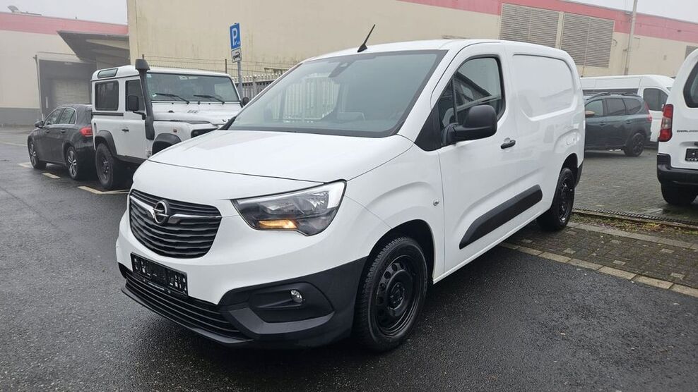 Opel Combo 108.990 km 8.999 € Hilden 40724