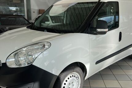 Opel Combo 140.000 km 6.990 &euro; Neuss 41469
