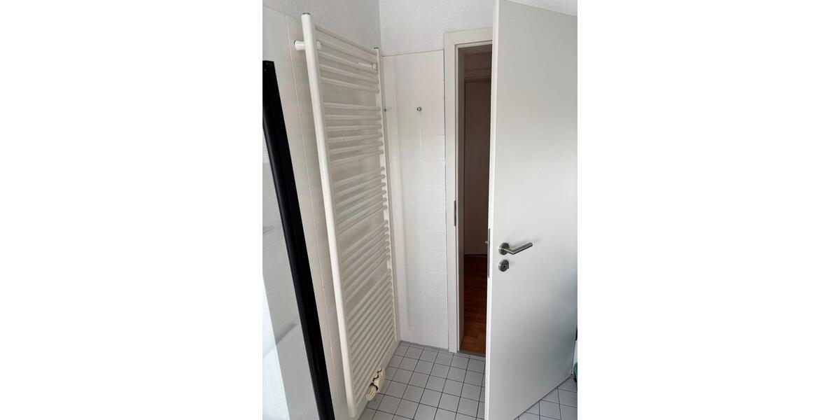 Etagenwohnung Solingen Aufderhöhe - 3 Zimmer, 68 m&sup2;, 1.030&euro; | Angebot:26332876